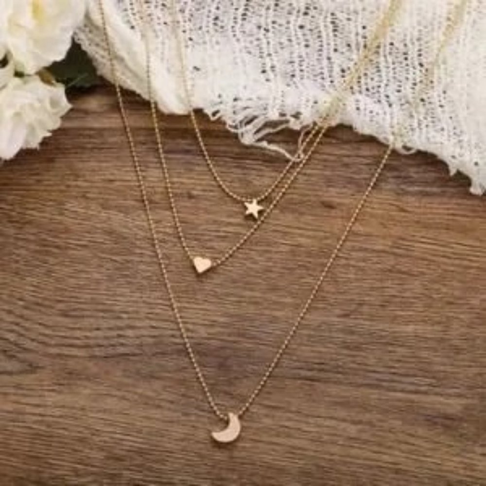 NEW Boho Dainty Moon Heart Star Gold Layered Chain Necklace A0107 - Picture 10 of 11